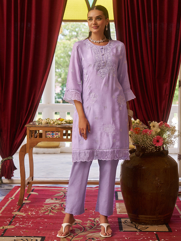 Crafted in luxurious viscose fabric, this co-ord set features a classic round neckline. Shop Now!