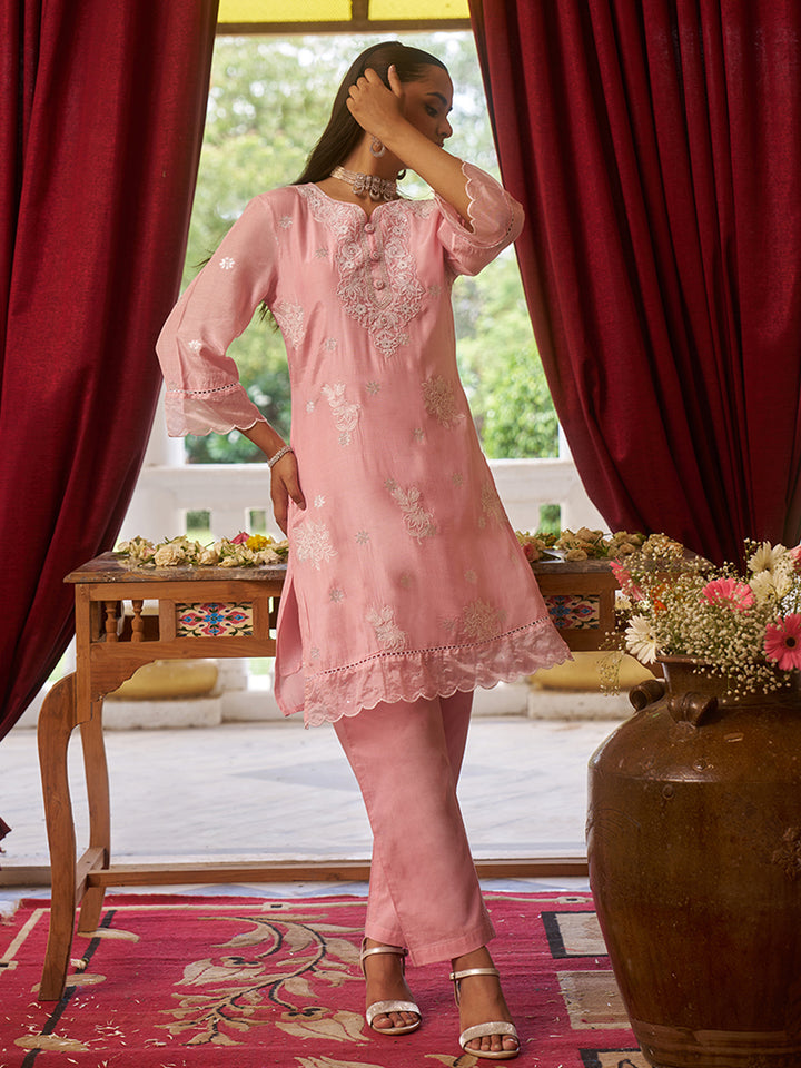 Crafted in luxurious viscose fabric, this co-ord set features a classic round neckline. Shop Now!