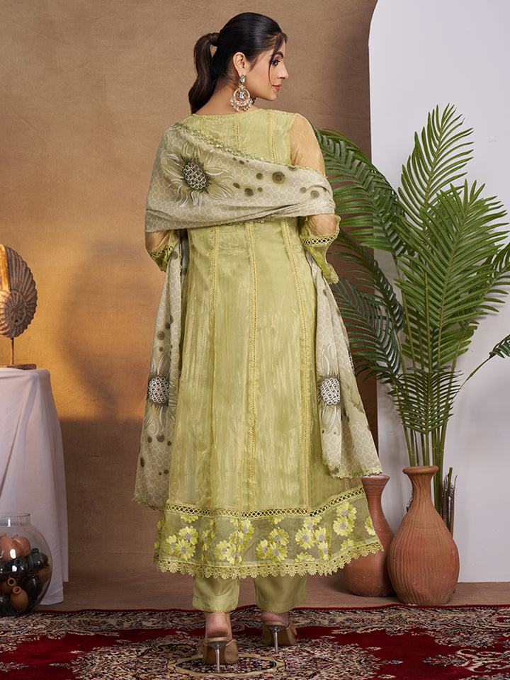 This Kurta Set features intricate embroidery on a lightweight, glossy organza fabric. Shop Now!