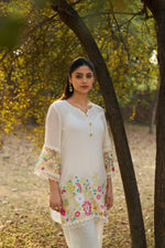 Pearl Ivory Mul Chanderi Floral Hand-Embroidered Co-ord Set